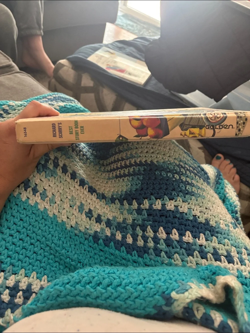 Richard Scarry’s best story book ever a golden book 82 stories and poems